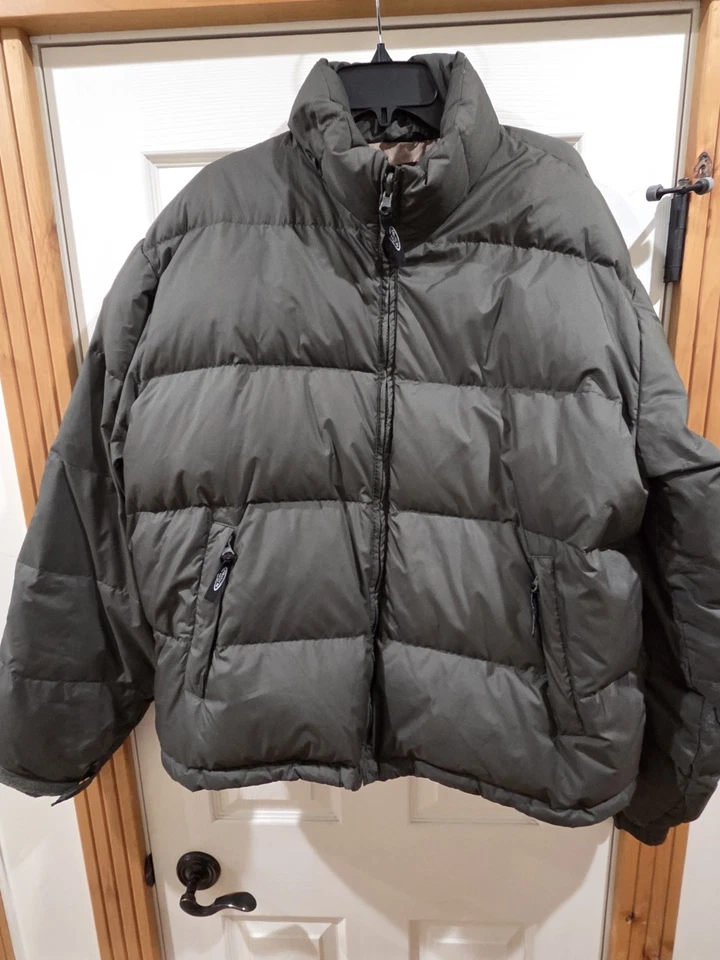 Abrigo Chaqueta Team Realtree Plumón de Ganso Cremallera Completa Oliva Para Hombre Talla 2XL Foto 1 de 4