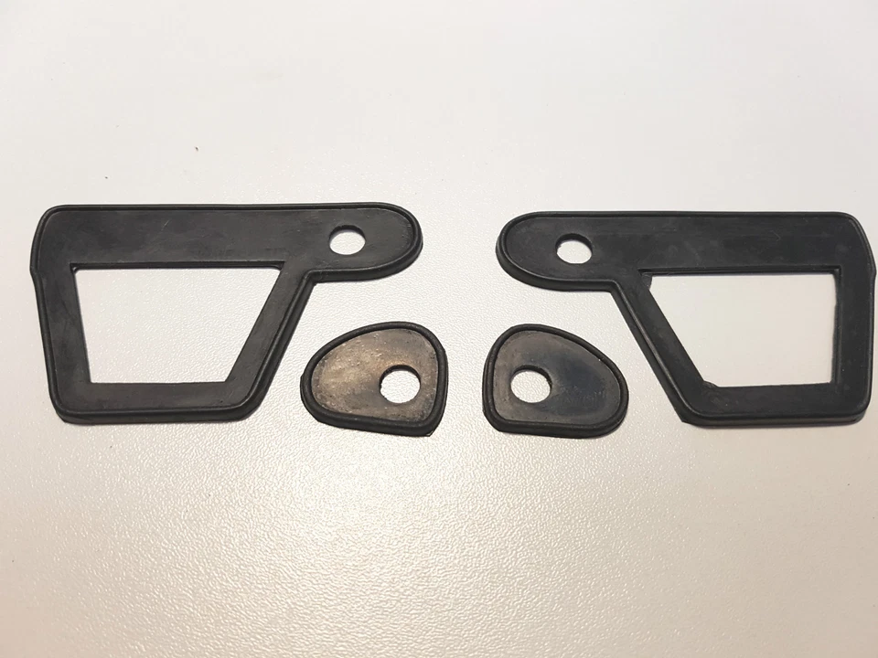 BMW e10 Juego Tiradores Puerta (4 Piezas) Goma 02 er 1502 1600 1802 2002 Ti Tii Foto 1 de 1