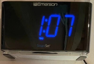 Juego Radio Despertador Emerson Fm Dst SmartSet Foto 1 de 4