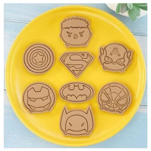Set of 8 Premium Embossing Cookie Cutters - Superheroes Cake Fondant Marvel DC - Picture 1 of 5