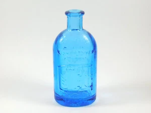Botella vacía vintage de vidrio azul Frank's Safe para riñón, cura del hígado - Imagen 1 de 3