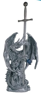 FIGURA CASTILLO ATACANTE DRAGÓN PLATA 18 PULGADAS CON ESPADA - Imagen 1 de 1