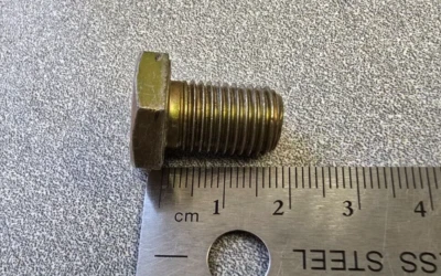 BONITO PERNO CINTURÓN SEGURIDAD USADO ORIGINAL REPARA PORSCHE 911 912 914 924 944 968 11X18 Foto 1 de 4