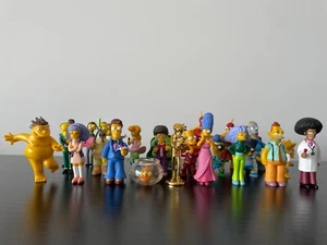 LIKE NEW Simpsons x25 Limited Edition Collectors Figures Series 4 5 6 GOLD BURNS - Picture 1 of 15