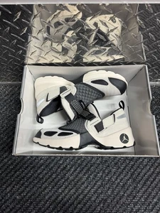 Nike Jordan Trunner LX Light Orewood Brown NBY HQ2164-102 Damengröße 9,5 M 8 - Bild 1 von 10