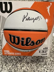 Paige Bueckers Dallas Wings Autograph Signed Basketball! Psa Coa - Picture 1 of 3