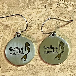 Silver Tone Engraved Really a Mermaid Round Dangle Earrings. Ocean. Beach. S337 - Picture 1 of 3