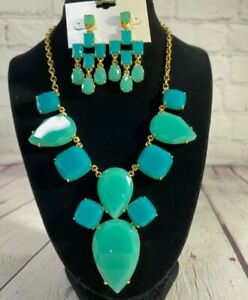 kate Spade Runway Green Lab Emerald Post Earrings and Bib Necklace Set. 16"