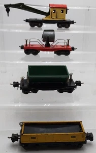 Lionel Vintage O Gauge Freight Cars #2659,2660,2620,3652 [4] - Picture 1 of 3