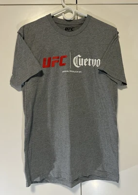 Camisa UFC Cuervo Tequila Oficial Gris Cuello Redondo Manga Corta MMA Para Hombre Mediana Foto 1 de 4