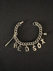 Vintage 1950's/60's Boston RED SOX Charm Bracelet - Picture 1 of 4