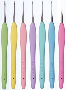 Clover Amour Steel Crochet Hooks; Choose Size - Picture 1 of 1