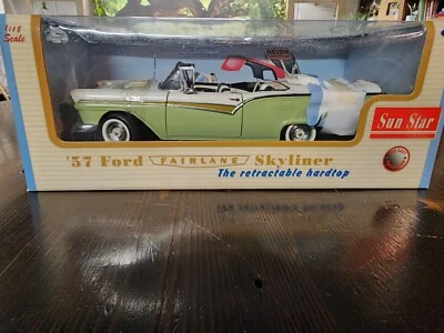 1/18 diecast SUN STAR 1957  FORD FAIRLANE SKYLINER retractable hardtop - Image 1 of 4