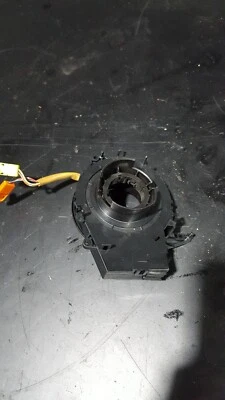 MAZDA 2004 2005 3 VOLANTE RELOJ RESORTE/RESORTE RELOJ Foto 1 de 3