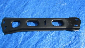85-92 firebird Camaro z28 23s automatic transmission mounting bracket 14050110 - Picture 1 of 5