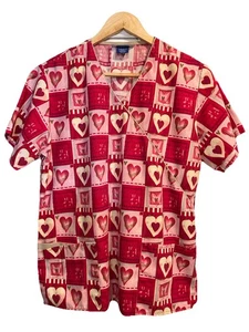 Valentine Heart Scrub Top Red Pink Tan Used Sz Small - Picture 1 of 4