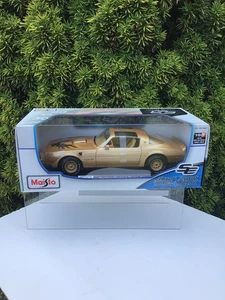 Maisto 1:18 Die-Cast Special Edition Gold Pontiac Firebird Trans Am - Brandneu - Bild 1 von 17