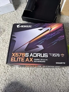 GIGABYTE X570S AORUS PRO AX (AMD Ryzen 3000/ X570S/ SATA 6Gb/s/USB 3.1/ ATX) - Photo 1/7