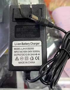 LJH-01262000 12.6V 2A Li-ion Charger Transformer - Afbeelding 1 van 2
