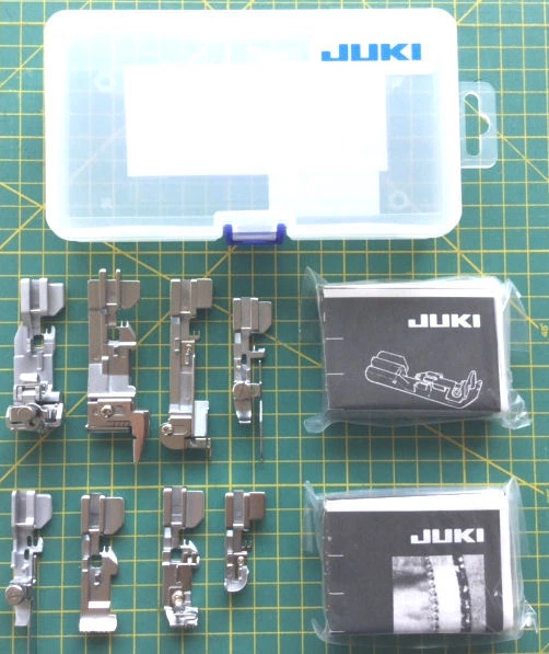 SET 8 PIEDINI PER TAGLIACUCI TAGLIA E CUCI TAGLIACUCE JUKI BERNINA  - Immagine 1 di 1