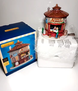 Neu im Karton! Lemax THE STOUT SHACK #04745 Christmas Village Table Accent Figuren 2020 - Bild 1 von 9