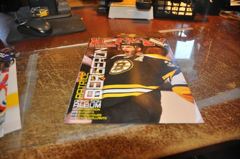 HOCKEY LE MAGAZINE 2008-09 lot of 3 players POSTER Bergeron letang thornton + Cover