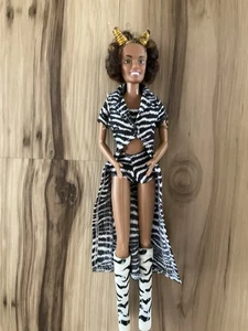 1998 Galoob Spice Girls On Tour Scary Spice Mel B Puppe - Bild 1 von 2