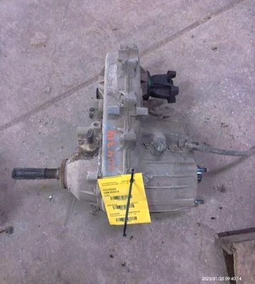 1997-2001 Jeep Cherokee Transfer Case Assembly model 242 OEM - Image 1 of 2