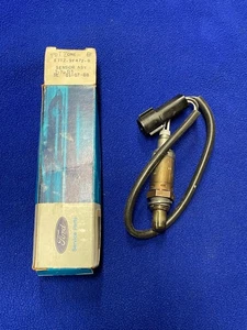 Ford Genuine NOS Oxygen O2 Sensor E7TZ-9F472-B - Picture 1 of 9