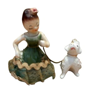 Vintage Lipper & Mann Lady Walking Poodle Figurine - Picture 1 of 7