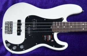 Fender American Performer Precision, Arctic White / Rosewood - Bild 1 von 7