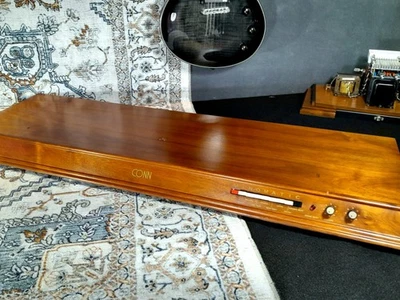 Consola de órgano CONN de colección con caja de batería rítmica MIN-O-MATIC en funcionamiento  Foto 1 de 4