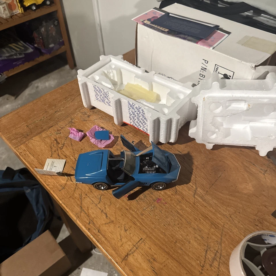 1968 CORVETTE 427 небесно-голубой с T-TOPS FRANKLIN новом 1:24 новый в коробке литой металл - Изображение 1 из 4