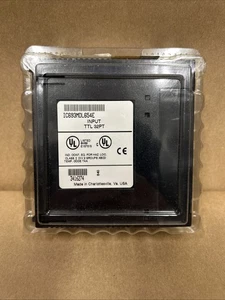 GE Fanuc IC693MDL654E 5/12 volt DC (TTL) Positive/Negative Logic Input module - Picture 1 of 6