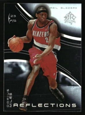Darius Miles 2003-04 Upper Deck Triple Dimensions #69 BASKETBALL Card - Image 1 of 2