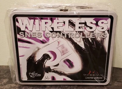 Messiah Entertainment Lunchbox Wireless SNES Super Nintendo Controllers - Image 1 of 4