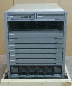 New Arista DCS-7308 8-Slot Switch Chassis EM-7328X+4PS-R + 1x EM-7300-SUP 4x PSU - Picture 1 of 11