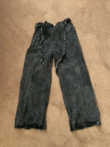 Hayden girls dark grey denim  wide leg  pants side Pockets ,sIzeXL, preowned - Picture 1 of 5