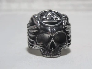 Einzigartiger TOTENKOPF mit FLÜGELN und DREI DREIECKEN Größe 10,5 - 20 Gramm TOP - Bild 1 von 6