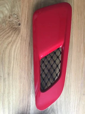 *BRAND NEW* Genuine  Left Hand JAGUAR F type Bonnet VENT N/S - Image 1 of 3