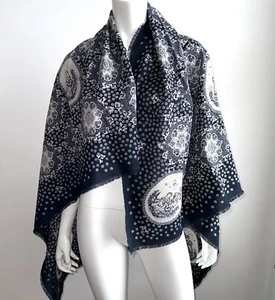 Laura Ashley Scarf Square Floral Blue 100% Wool Primitive England Victorian - Picture 1 of 7