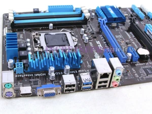 Asus P8Z77-V LX2 socket scheda madre LGA 1155 Intel Z77 DDR3 ATX USB 3.0 HDMI - Foto 1 di 4