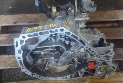1998 1999 Honda CR-V AWD 5 Speed Manual Transmission Transaxle - Image 1 of 3
