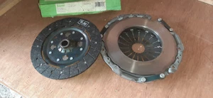 KIT FRIZIONE 2 PEZZI VALEO 826262 PER FIAT MULTIPLA 1.9 JTD 16V - Picture 1 of 4