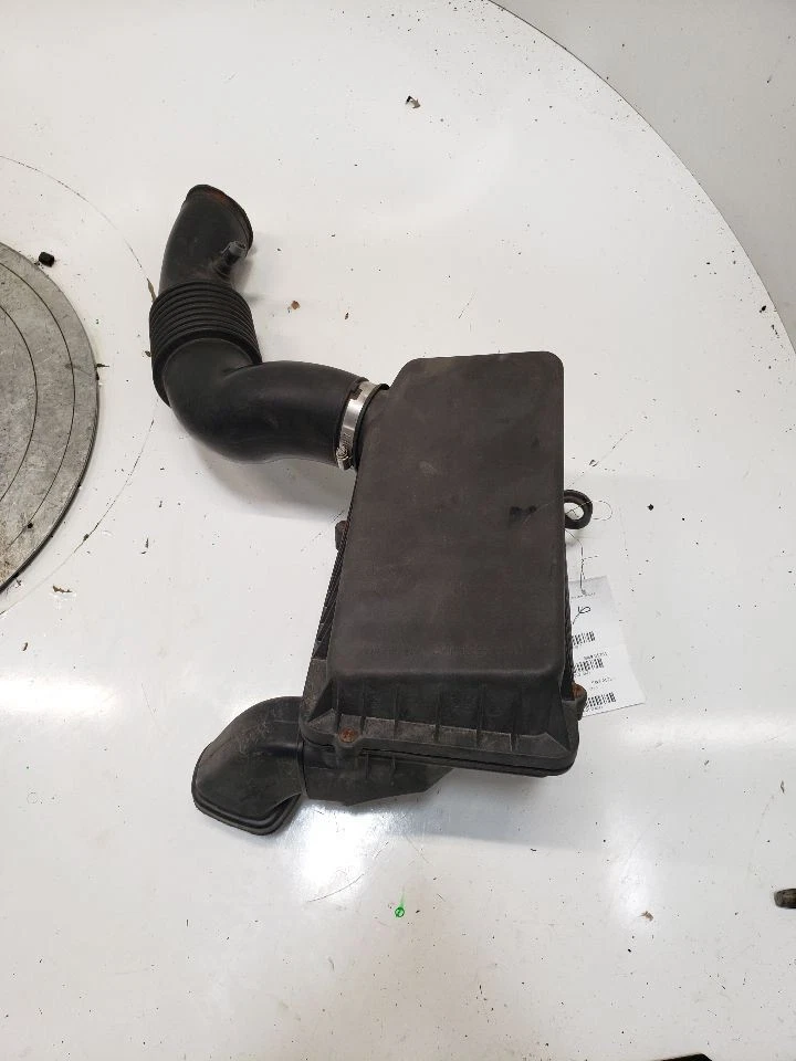 Purificador de aire 2,2 L compatible con 02-05 GRAND AM 1374971 Foto 1 de 4