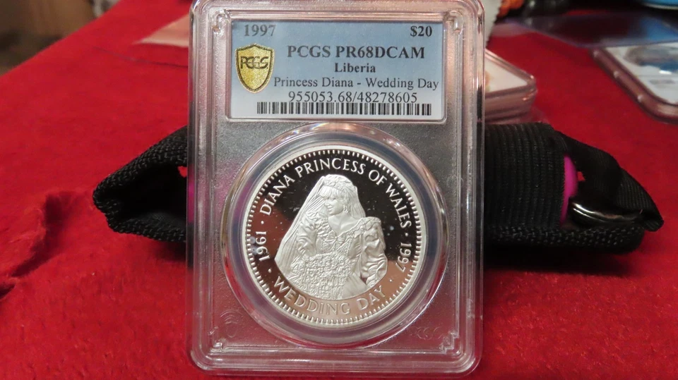 Liberia 1997 Princess Diana Princess of Wales Wedding 1oz  .999 Silver PCGS PR68 - Image 1 of 4
