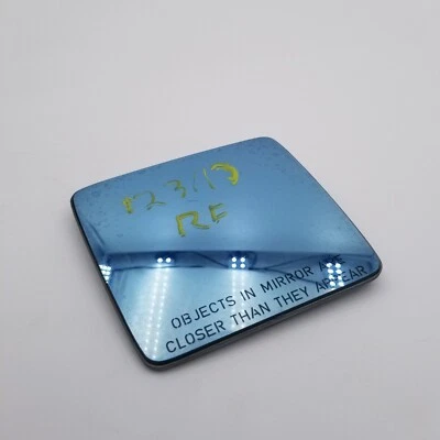 1986 - 1995 Mercedes-Benz W124 зеркало стекла RH правой стороне с подогревом OEM - Изображение 1 из 4