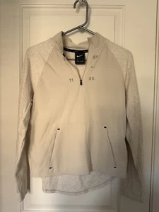 Youth Nike XL Beige Pullover Hoodie - Picture 1 of 3