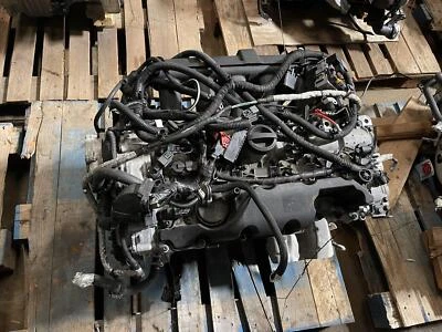 Volvo XC70 2011-2015 MONTAJE MOTOR 3,2 L Foto 1 de 4