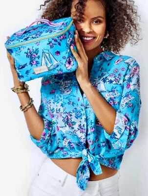 Lilly Pulitzer NOVO Estojo Cosmético Lilly's Roadtrip - Imagem 1 de 4